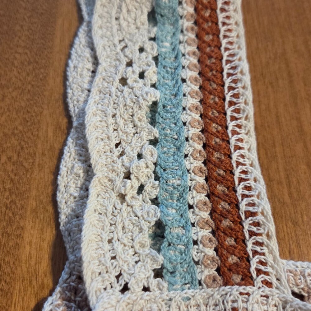 Rebellion crochet crop top and shorts - S - Picture 5 of 6